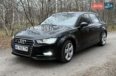 Хетчбек Audi A3 2015 в Дніпрі