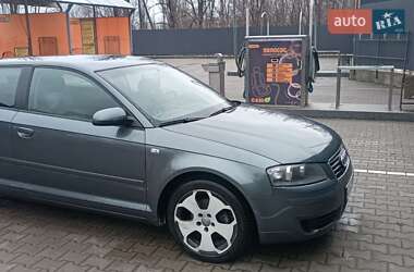 Хетчбек Audi A3 2003 в Чернігові