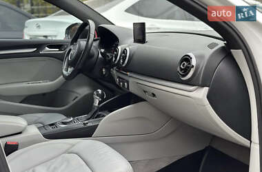 Седан Audi A3 2015 в 