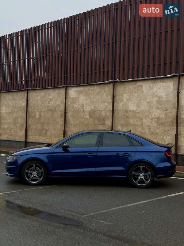 Седан Audi A3 2014 в Киеве