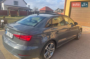 Седан Audi A3 2019 в 