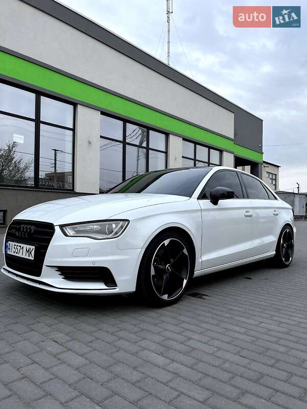 Седан Audi A3 2015 в Білій Церкві