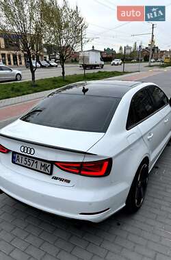 Седан Audi A3 2015 в 