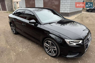 Седан Audi A3 2020 в 