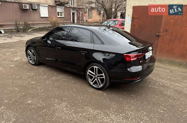 Седан Audi A3 2020 в 