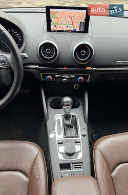 Седан Audi A3 2020 в 