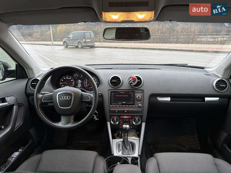 Хэтчбек Audi A3 2010 в Сумах