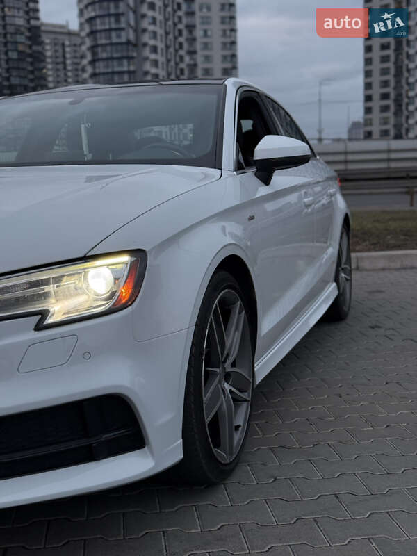 Седан Audi A3 2016 в Києві