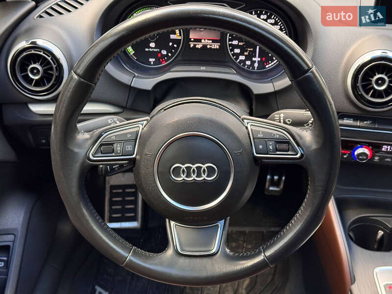 Хетчбек Audi A3 2015 в Києві