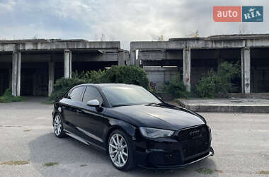 Седан Audi A3 2015 в Лубнах