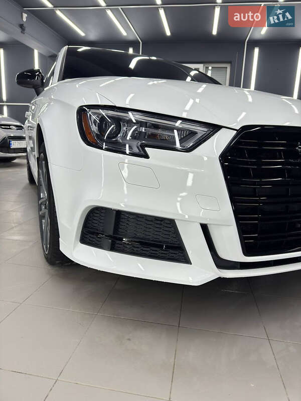 Седан Audi A3 2017 в Львове