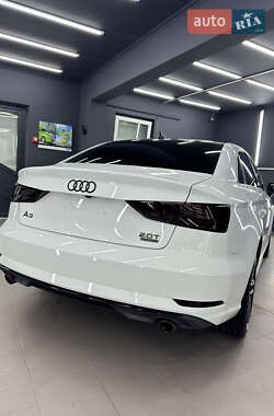 Седан Audi A3 2017 в 
