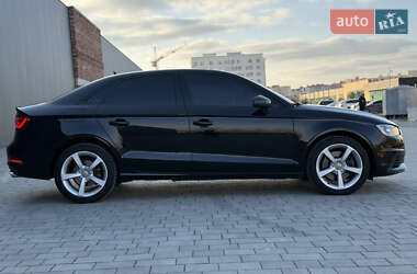 Седан Audi A3 2014 в Хмельницькому