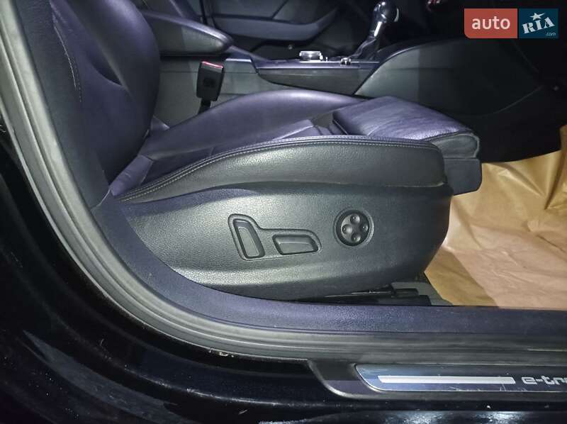 Хэтчбек Audi A3 2016 в Киеве