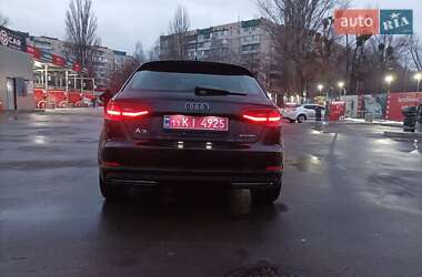 Хэтчбек Audi A3 2016 в Киеве