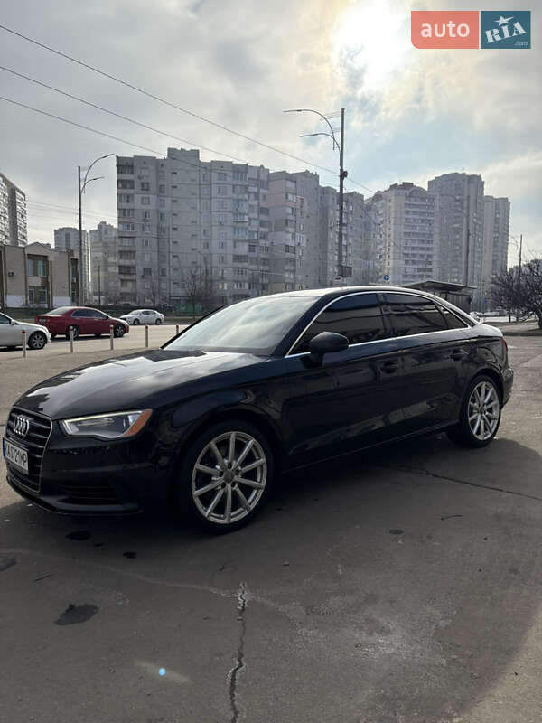 Седан Audi A3 2014 в Киеве