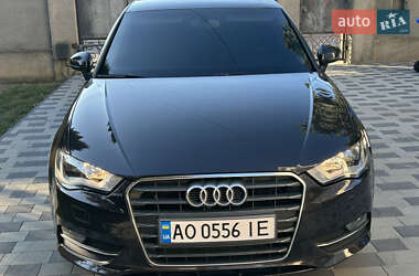 Хетчбек Audi A3 2014 в Мукачевому