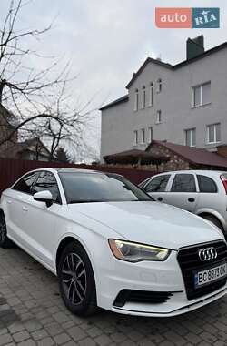 Седан Audi A3 2015 в Львове
