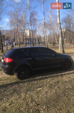 Хэтчбек Audi A3 2012 в 