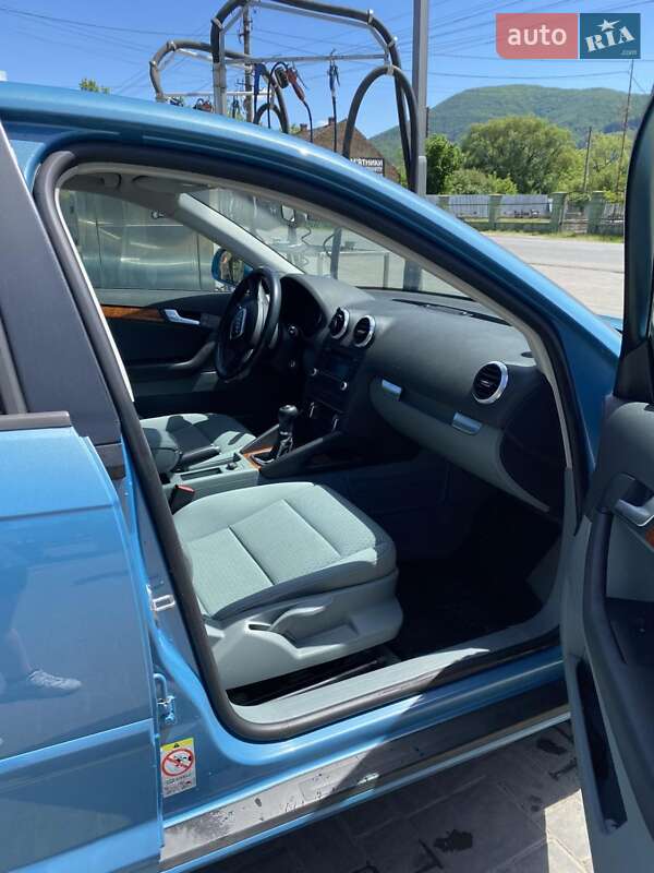 Хэтчбек Audi A3 2010 в Ужгороде