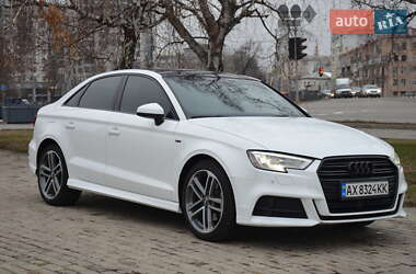 Седан Audi A3 2018 в Харькове