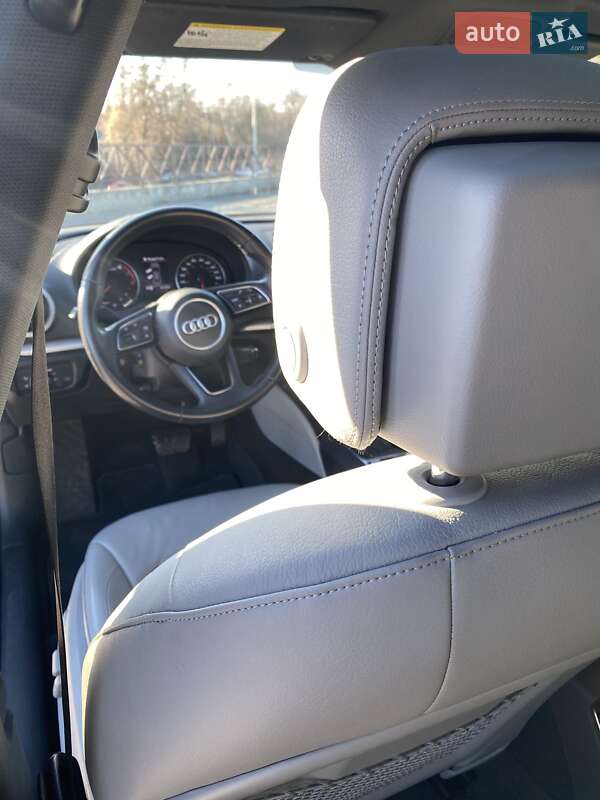 Седан Audi A3 2017 в Харькове
