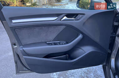 Хэтчбек Audi A3 2014 в 