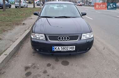 Хетчбек Audi A3 2002 в Києві