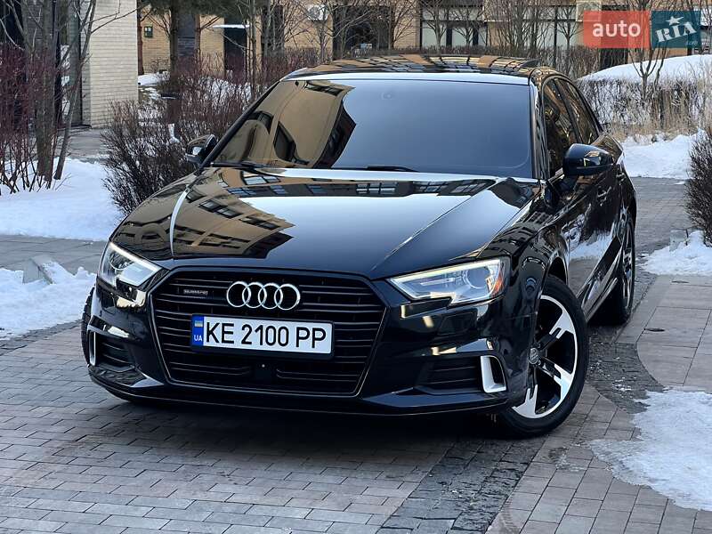 Седан Audi A3 2017 в Києві