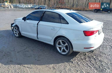 Седан Audi A3 2015 в 