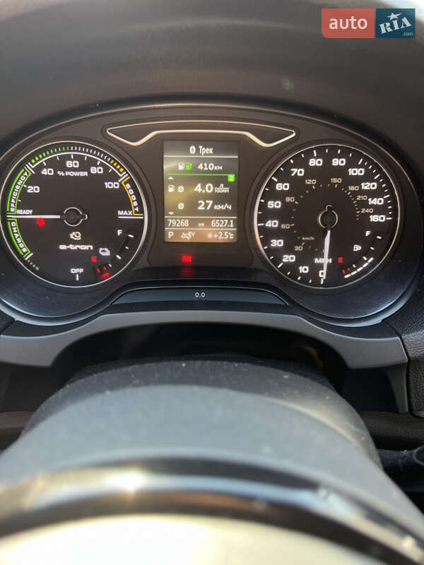 Хэтчбек Audi A3 2015 в Кривом Роге