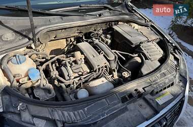 Хэтчбек Audi A3 2013 в 