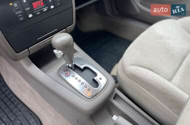 Хэтчбек Audi A3 2002 в 