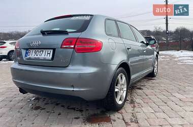 Хетчбек Audi A3 2009 в 