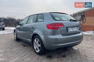 Хетчбек Audi A3 2009 в 