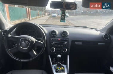 Хетчбек Audi A3 2005 в 