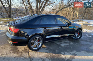 Седан Audi A3 2015 в Києві