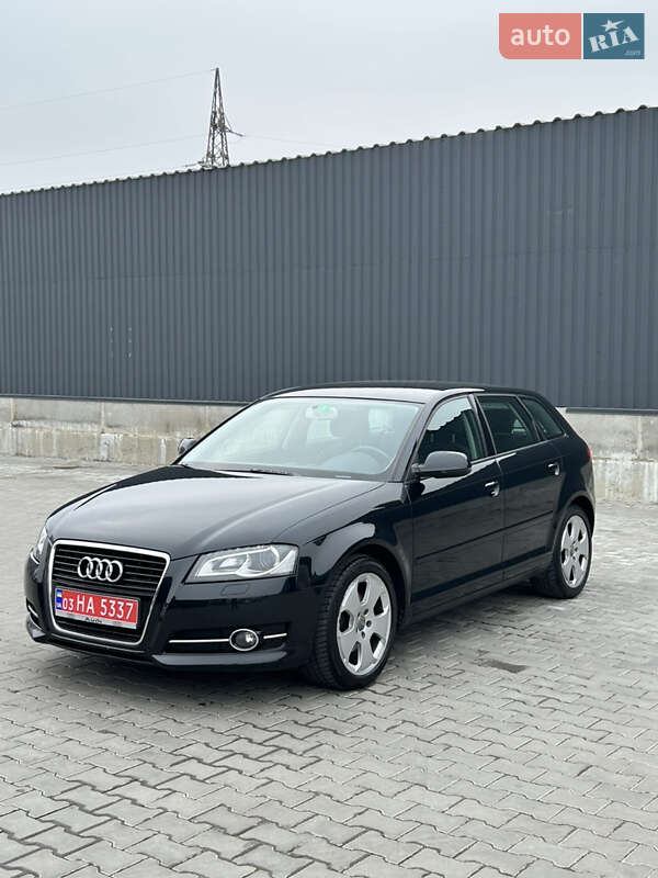 Хэтчбек Audi A3 2012 в Вознесенске