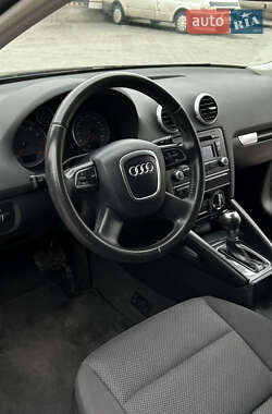 Хэтчбек Audi A3 2012 в Вознесенске