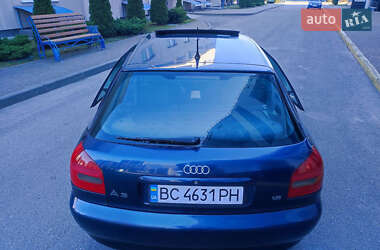 Хэтчбек Audi A3 1997 в 