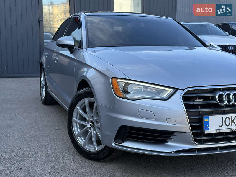 Седан Audi A3 2015 в Одессе