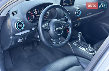 Седан Audi A3 2015 в 