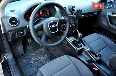 Хэтчбек Audi A3 2007 в 