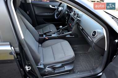 Хэтчбек Audi A3 2007 в 