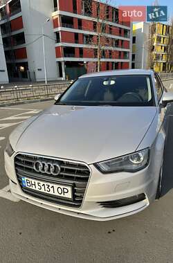 Седан Audi A3 2013 в Києві