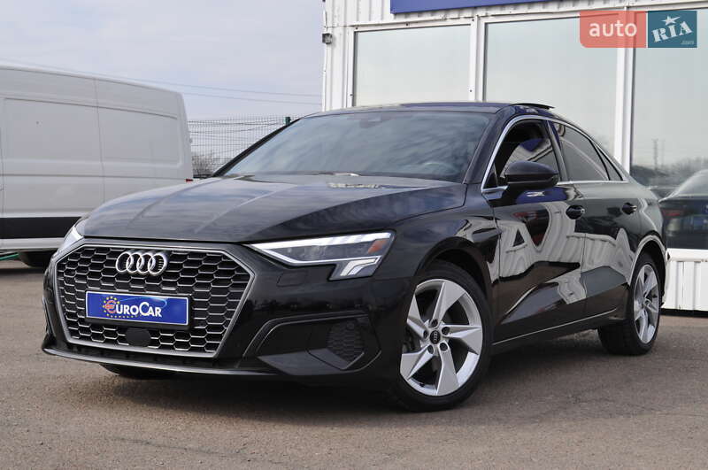 Седан Audi A3 2023 в Киеве