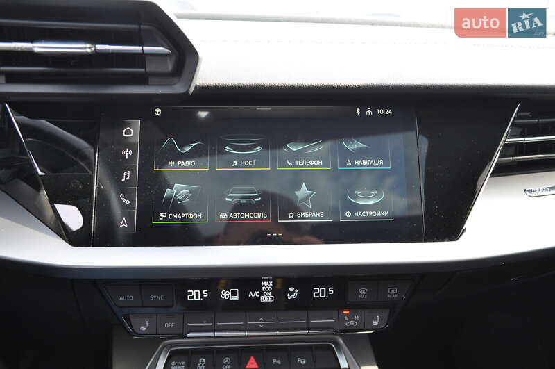 Седан Audi A3 2023 в Киеве