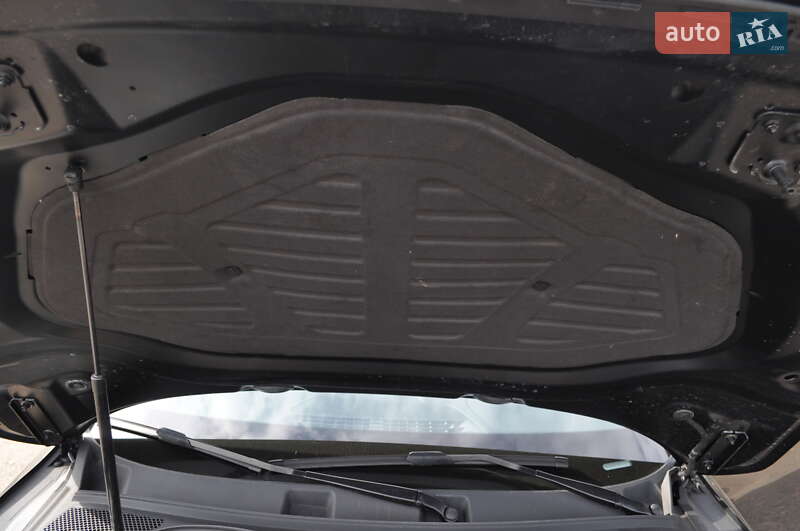 Седан Audi A3 2023 в Киеве