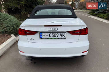 Кабриолет Audi A3 2015 в 