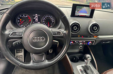 Кабриолет Audi A3 2015 в 